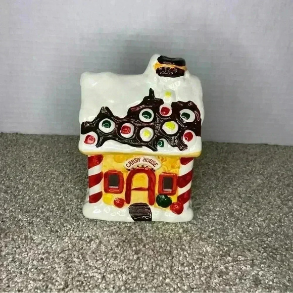 Vintage JSNY Holiday Village HandPainted "Candy Gingerbread House" Candle Holder - Picture 2 of 8